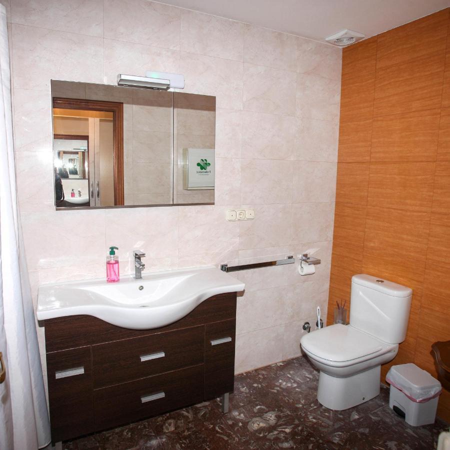 Pension Como En Casa Rincon de Soto エクステリア 写真